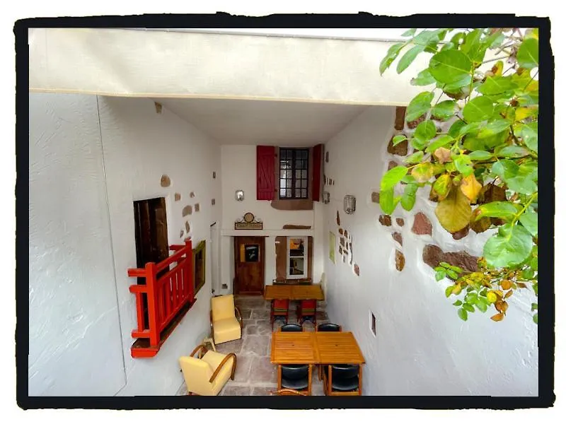 Chambres d'Hôtes Maison E.Bernat-1